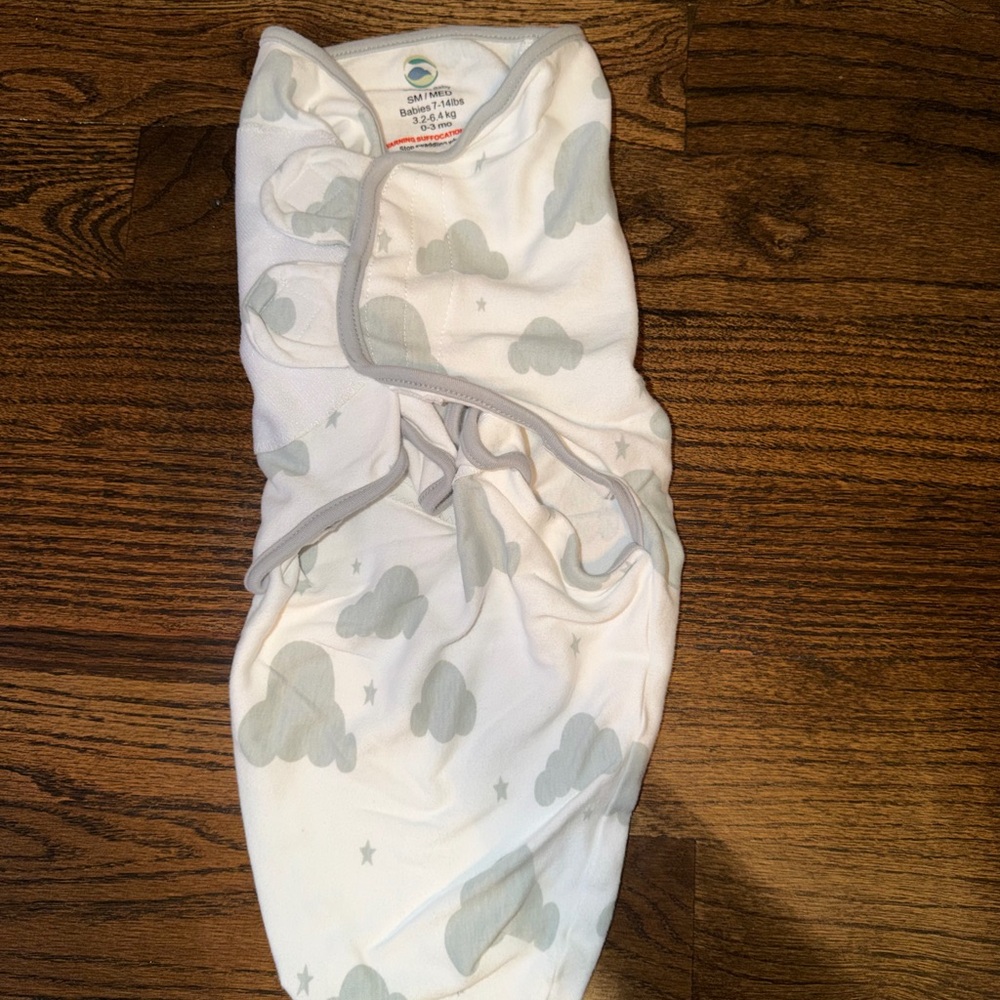 Cozy Cloud Pattern Baby Swaddle